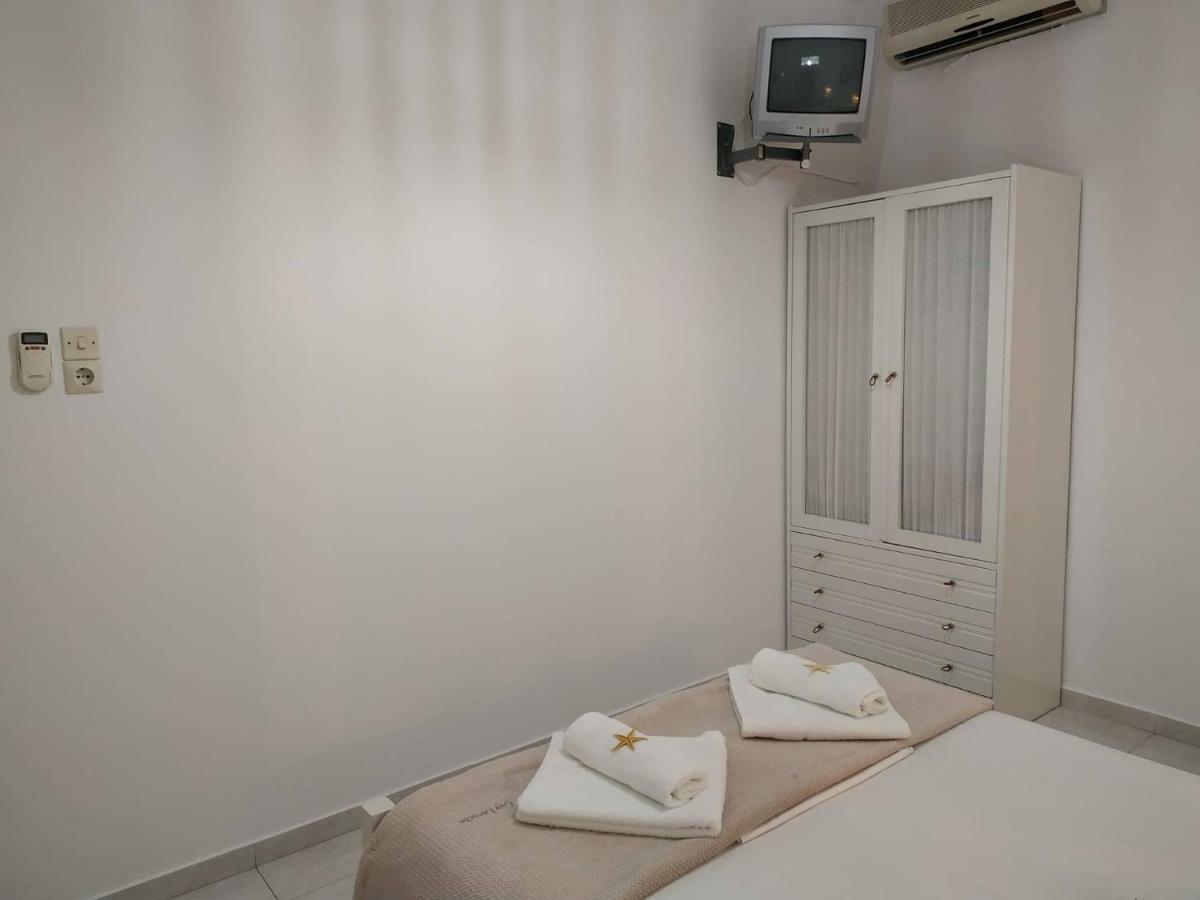 Andreas And Petrinela Rooms Triovászalosz Kültér fotó